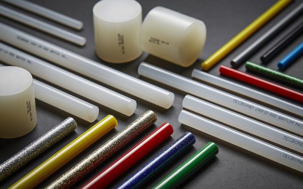 Tecbond 240 – The colourful all-purpose hobby and craft adhesive