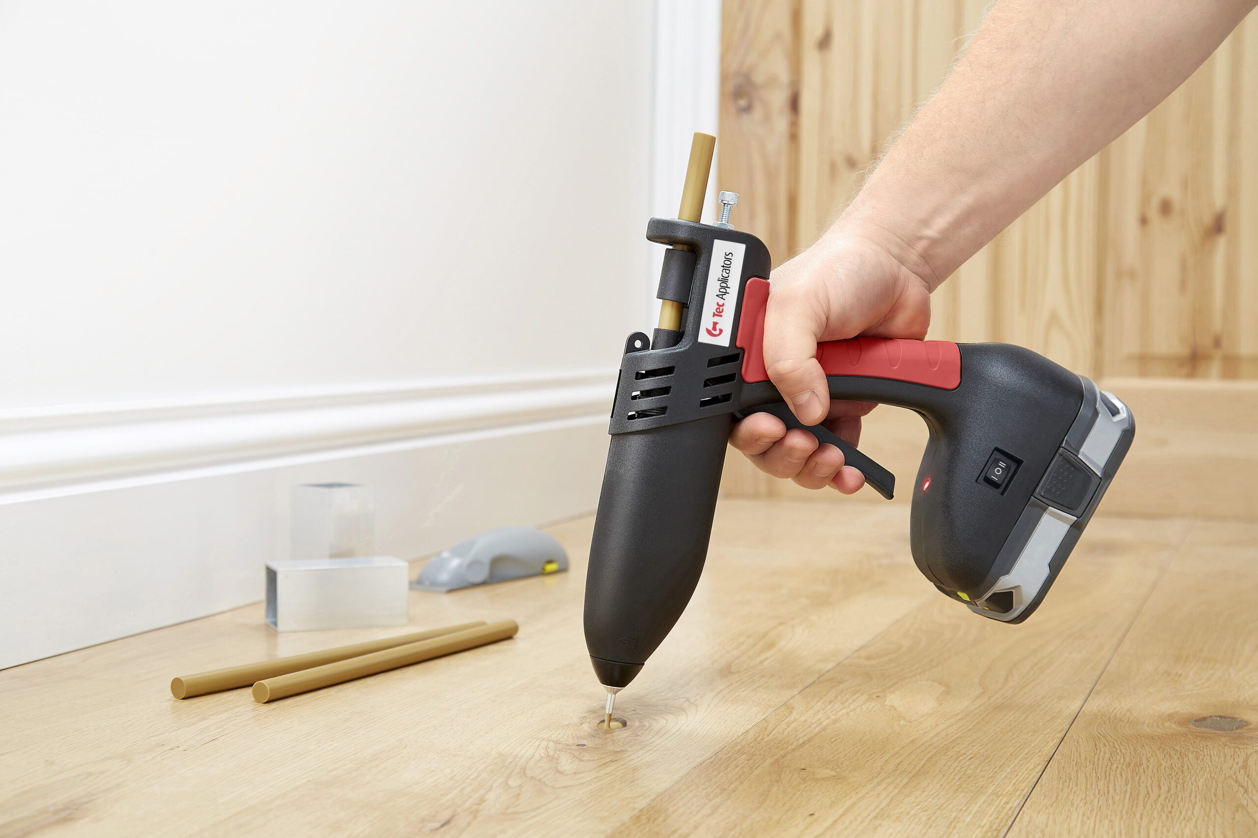 Tec Cordless Glue Guns Power Adhesives